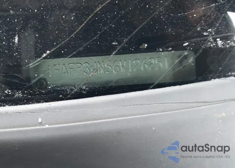 2006 Ford Focus Zx4 из США, поврежденный, VIN 1FAFP34N56W126251